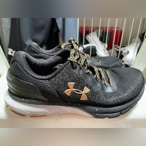 Under Armour Charged Shoes
